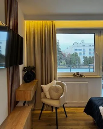 Family & Business Premium No1 - 1 Bedroom With Private Jacuzzi, Balcony, Parking Apartment *