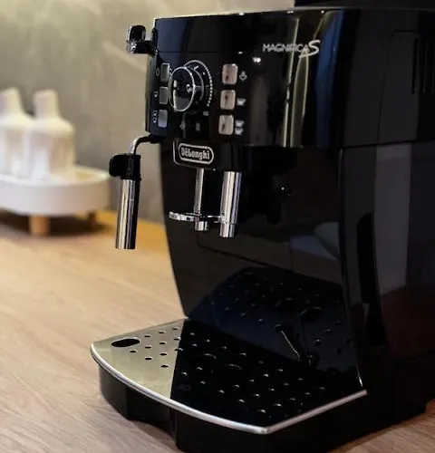 Family & Business Premium No1 - 1 Bedroom With Private Jacuzzi, Balcony, Parking