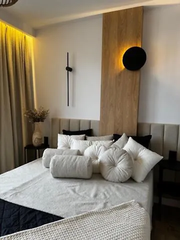Διαμέρισμα Family & Business Premium No1 - 1 Bedroom With Private Jacuzzi, Balcony, Parking *