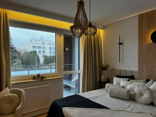 Family & Business Premium No1 - 1 Bedroom With Private Jacuzzi, Balcony, Parking Διαμέρισμα *