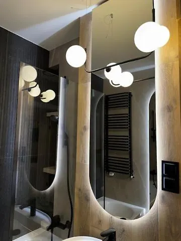 Διαμέρισμα Family & Business Premium No1 - 1 Bedroom With Private Jacuzzi, Balcony, Parking Βαρσοβία