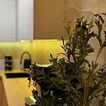 Appartement Family & Business Premium No1 - 1 Bedroom With Private Jacuzzi, Balcony, Parking Warschau