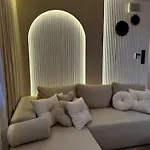 Family & Business Premium No1 - 1 Bedroom With Private Jacuzzi, Balcony, Parking Appartement