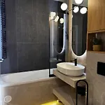 Appartement Family & Business Premium No1 - 1 Bedroom With Private Jacuzzi, Balcony, Parking Warschau